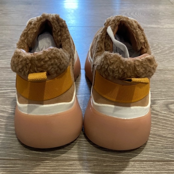 New Seychelles I’ll Be there Leather Shearling Neutral Boho Athleisure Sneaker - Picture 9 of 14